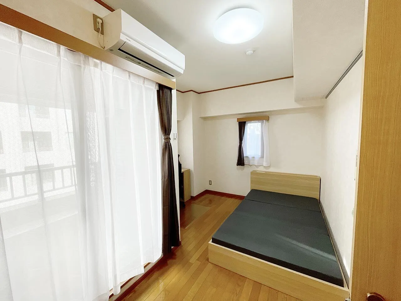 Mynavi STAY Miraie Chiyoda Sanbancho - Interior - ["Flooring", "Floor", "Wood"]