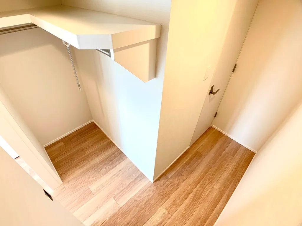 Urban Core Tsukishima - Interior - ["Wood", "Fixture", "Floor"]