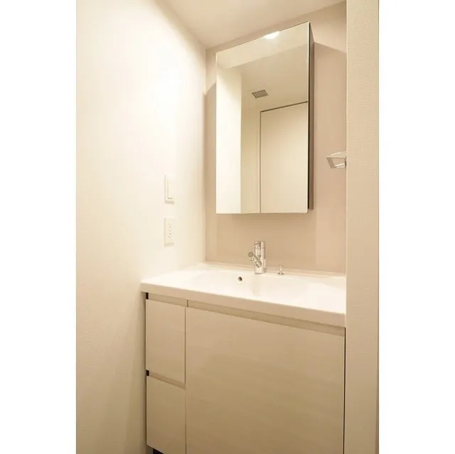 Light Terrace Kinshicho - Interior - ["Property", "Room", "Bathroom"]