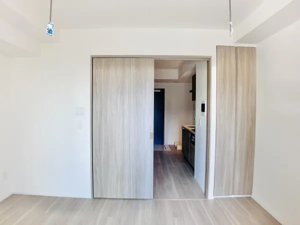 Brillia Tower Hamarikyu - Interior - ["Flooring", "Wood", "Floor"]