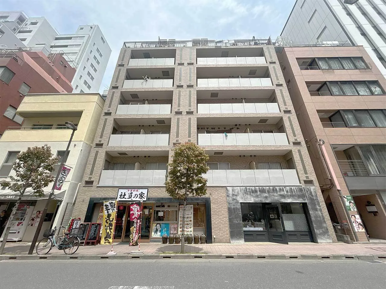 Mynavi STAY Urban Suite Jimbocho Station - Exterior - []