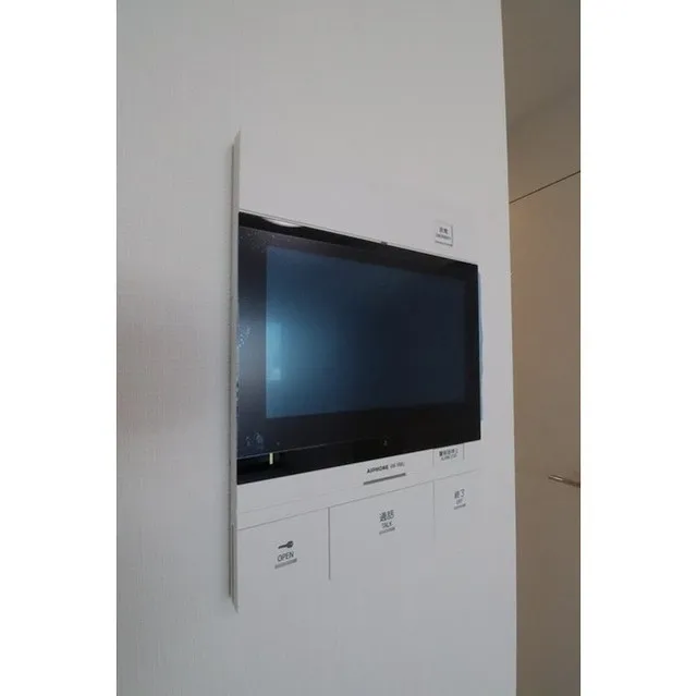 Comforia Live Sugamo - Interior - ["Television", "Home appliance", "Computer monitor accessory"]