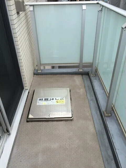 BPR Residence Yoyogi Hatsudai - Interior - ["Floor", "Flooring", "Composite material"]
