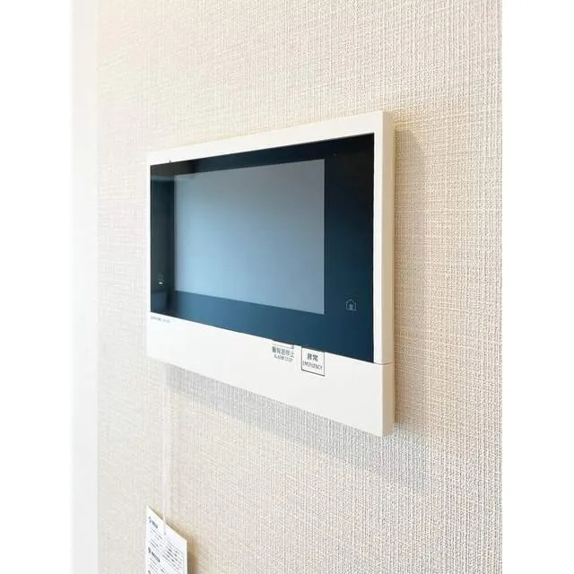 IPSE Yoyogi Uehara - Interior - ["Television", "Rectangle", "Computer monitor accessory"]