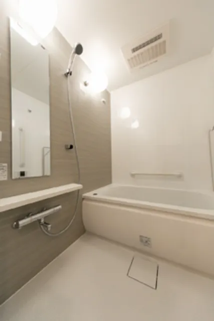 Verde Court Nishi-Shinjuku - Interior - ["Plumbing fixture", "Building", "Bathroom cabinet"]