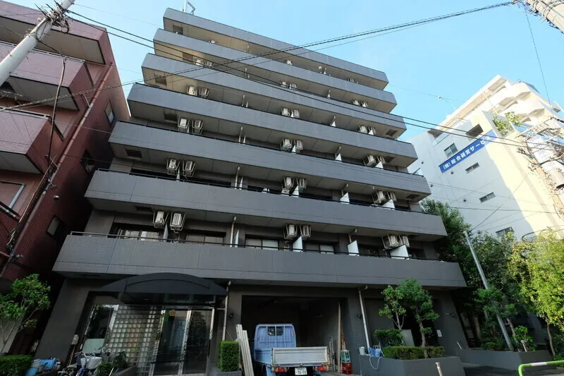 Prince Primavera - Exterior - []