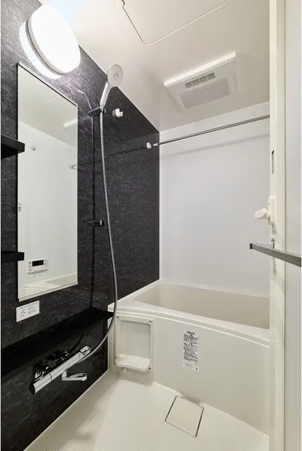 BPR Residence Higashi Nippori - Interior - ["Plumbing fixture", "Flooring", "Floor"]