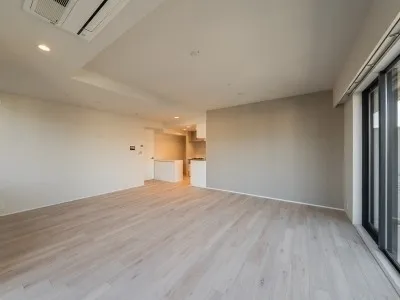 Lieto Court Arc Tower - Interior - ["Floor", "Flooring", "Ceiling"]
