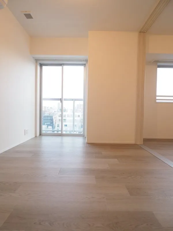 Residia Tower Kamiikebukuro (Tower Building) - Interior - ["Floor", "Flooring", "Wood flooring"]