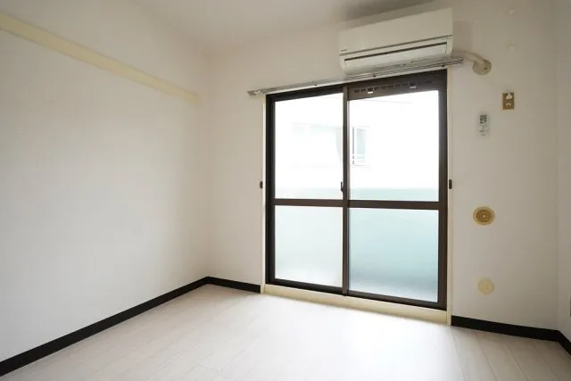 Soar Eifukucho - Interior - ["Flooring", "Ceiling", "Floor"]