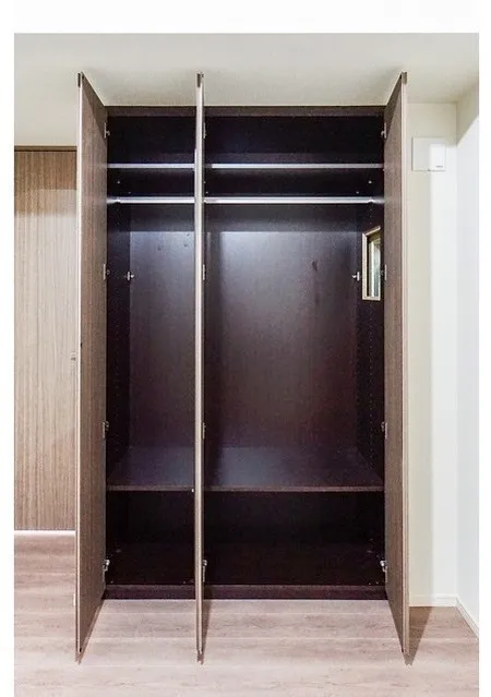 Belle Vue Chiyoda Iidabashi - Interior - ["Rectangle", "Tire", "Fixture"]