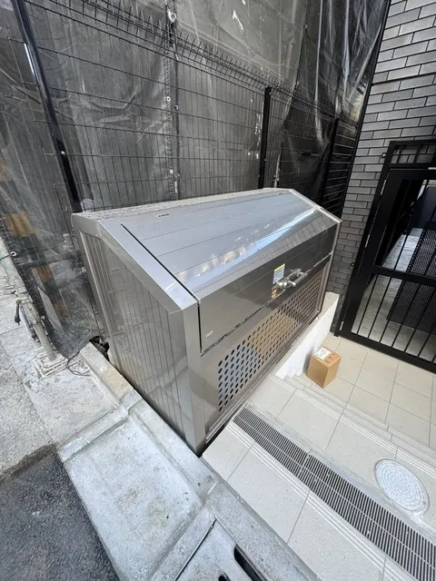 U Residence Meguro Higashiyama - Other - ["Composite material", "Mesh", "Metal"]