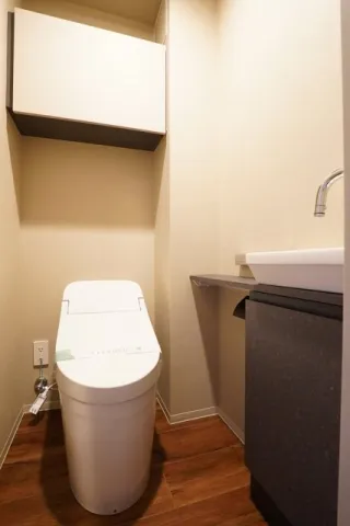 Proud Nakameguro - Interior - ["Toilet seat", "Plumbing fixture", "Flooring"]