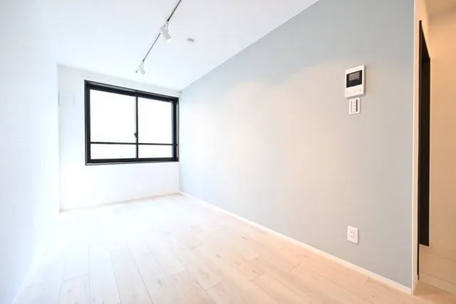 Ruygo Oshiage - Interior - ["Flooring", "Floor", "Ceiling"]