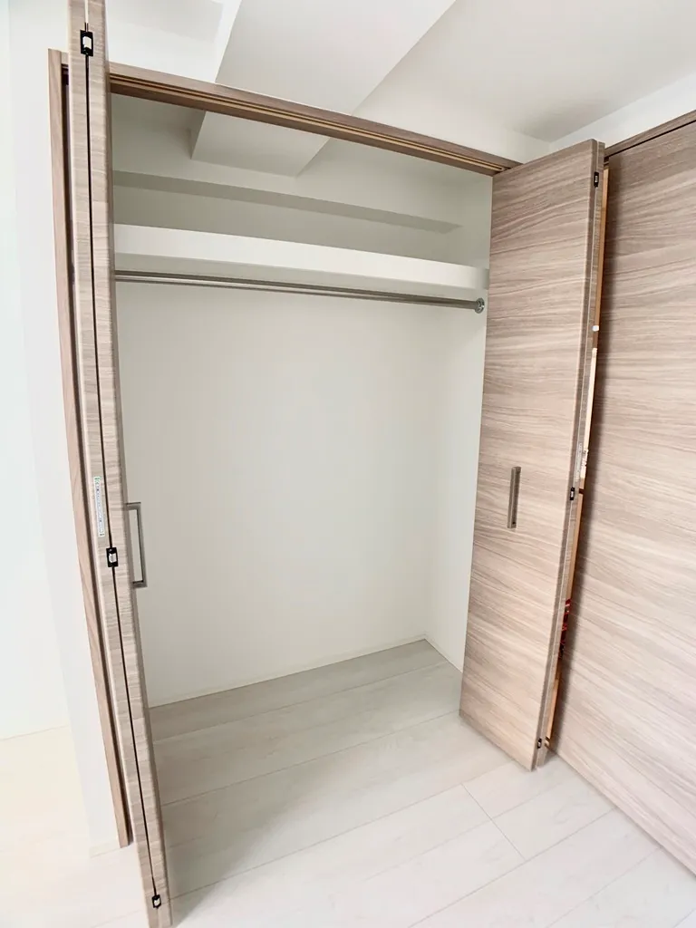 Gran Casa Sumiyoshi - Interior - ["Fixture", "Wood", "Flooring"]