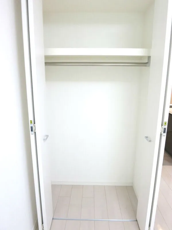 Monotono Monzen-Nakacho - Interior - ["Flooring", "Floor", "Door"]