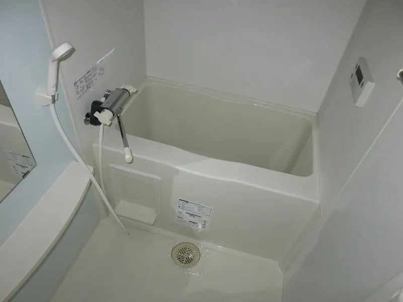 Esty Maison Oshima - Interior - ["Plumbing fixture", "Plumbing", "Bathroom"]