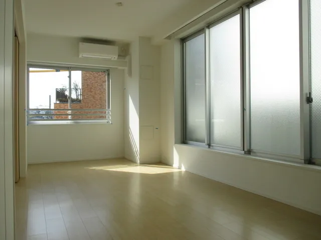 MAISON SENZOKUIKE - Interior - ["Wall", "Flooring", "Floor"]