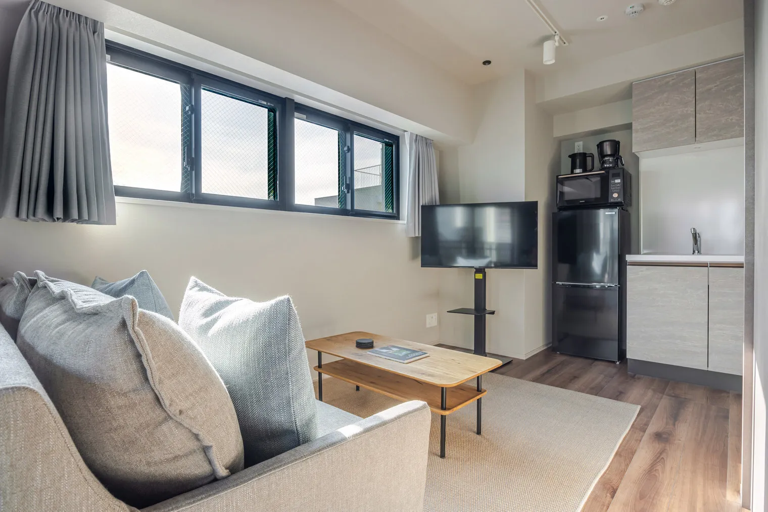 Duo Flats Ikejiri-Ohashi - Interior - []