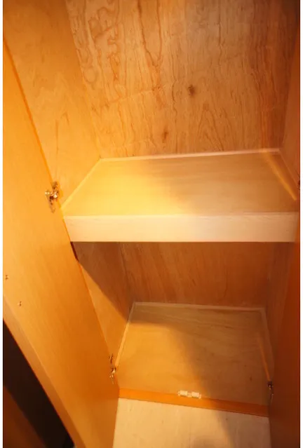 Sereno Shinagawa - Interior - ["Wood", "Flooring", "Brown"]
