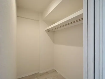 Roppongi View Tower - Interior - ["Building", "Wood", "Fixture"]