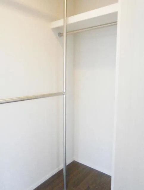 Park Axis Kikugawa - Interior - ["Wood", "Fixture", "Floor"]
