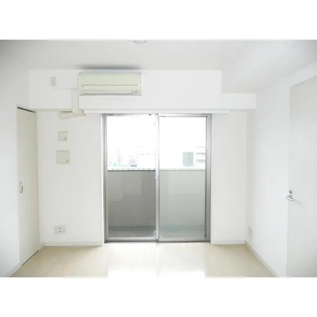 San Pies Omori - Interior - ["Building", "Fixture", "Floor"]
