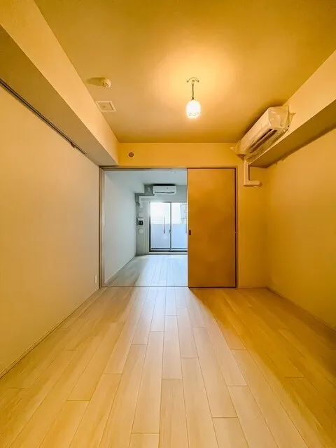 Royal Parks Ariake - Interior - ["Flooring", "Floor", "Ceiling"]