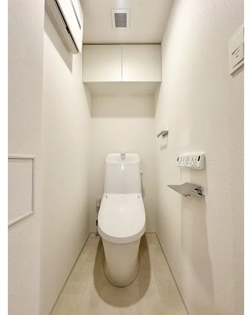 Duet Ryogoku 4 - Interior - ["Toilet seat", "Plumbing fixture", "Toilet"]