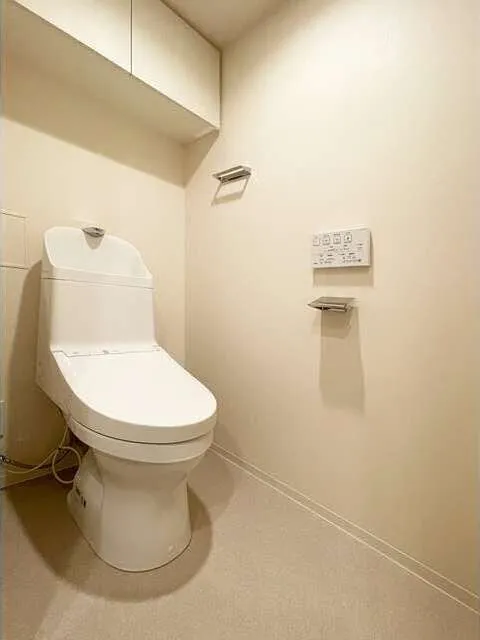 Orchid Residence Shinagawa Nakanobu - Interior - ["Toilet seat", "Toilet", "Fixture"]