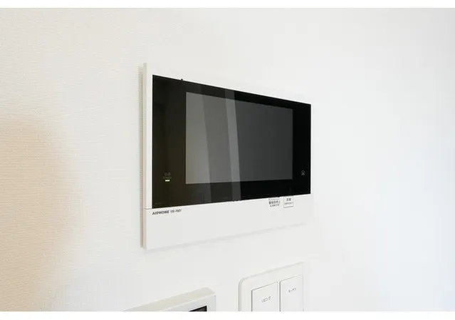 Comforia Liv Nagafukucho - Interior - ["Electronic device", "Display device", "Electronics"]