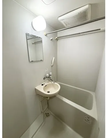 Dolce Kyobashi Ichibankan - Interior - ["Plumbing fixture", "Plumbing", "Bathroom"]