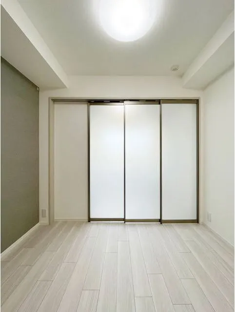 Belle Face Sangenjaya - Interior - ["Building", "Fixture", "Hall"]