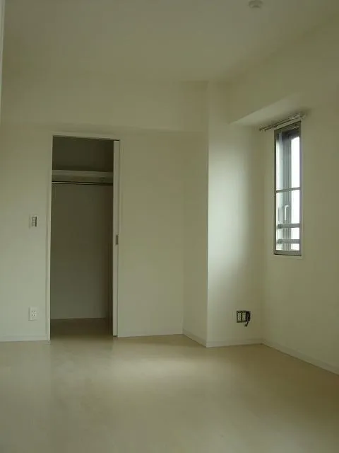 Residia Yutenji - Interior - ["Flooring", "Floor", "Wood"]