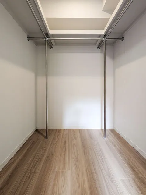Renaissance Court Meguro Minami - Interior - ["Wood", "Flooring", "Floor"]
