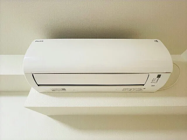 Well Square Ism Komagome - Interior - ["Output device", "Office equipment", "Rectangle"]