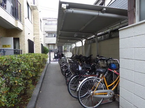 Lions Mansion Shirogane No. 3 - Exterior - ["Bicycle", "Wheel", "Tire"]