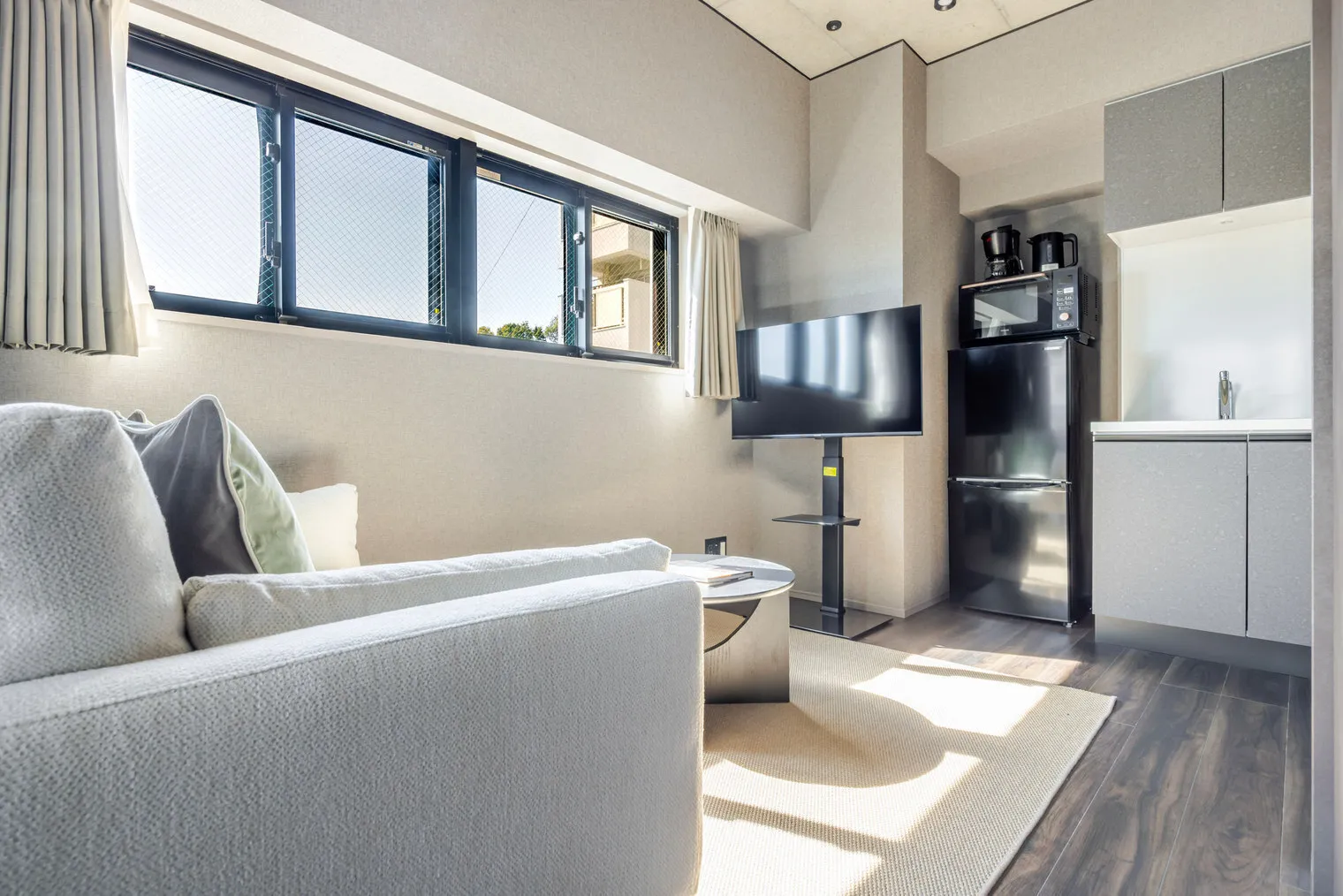 Duo Flats Ikejiri-Ohashi - Interior - []
