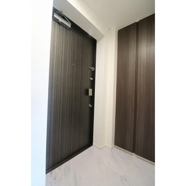 ORME COURT NIPPORI EAST - Interior - ["Wood", "Flooring", "Interior design"]