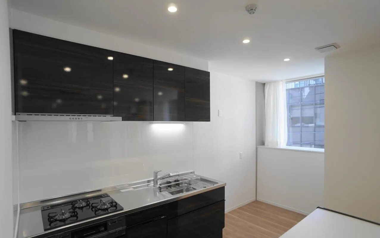 Qu4ttro Arca Kudan (Quatro Arca 9th Dan) - Interior - ["Kitchen", "Countertop", "Kitchen Appliance"]