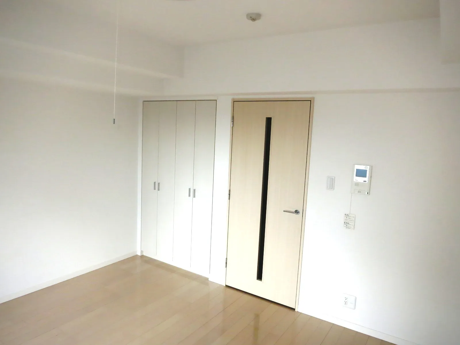 LaQus Residence Higashi-Shinjuku - Interior - ["Flooring", "Floor", "Wood"]