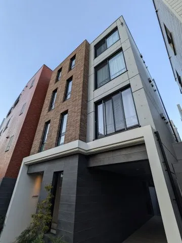 Fluffy Ichigayadaicho - Exterior - ["Apartment", "Building material", "Daylighting"]