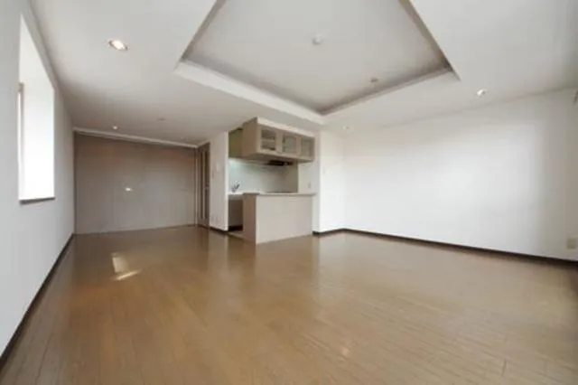 Core City Nakanosakaue - Interior - ["Property", "Wood", "Fixture"]