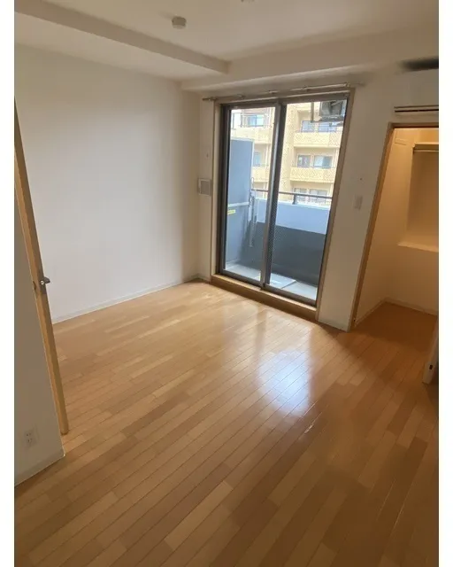 K2 - Interior - ["Flooring", "Floor", "Wood"]