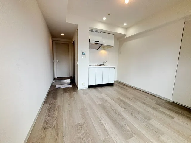 Residia Tsukishima II - Interior - ["Flooring", "Floor", "Wood flooring"]