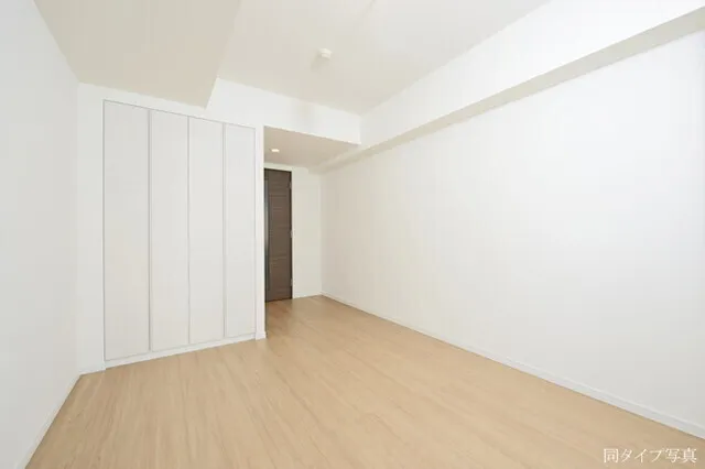 Van Vert Nihonbashi - Interior - ["Flooring", "Floor", "Wood"]