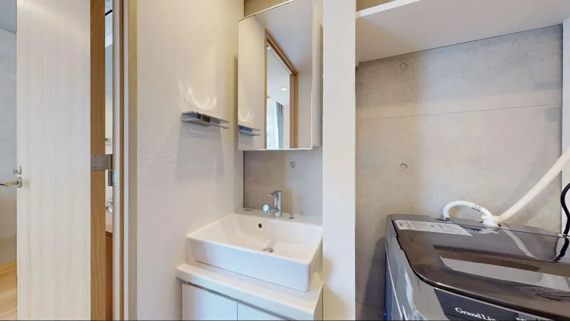 Hmlet Gakugei Daigaku - Interior - ["Interior design", "Flooring", "Floor"]