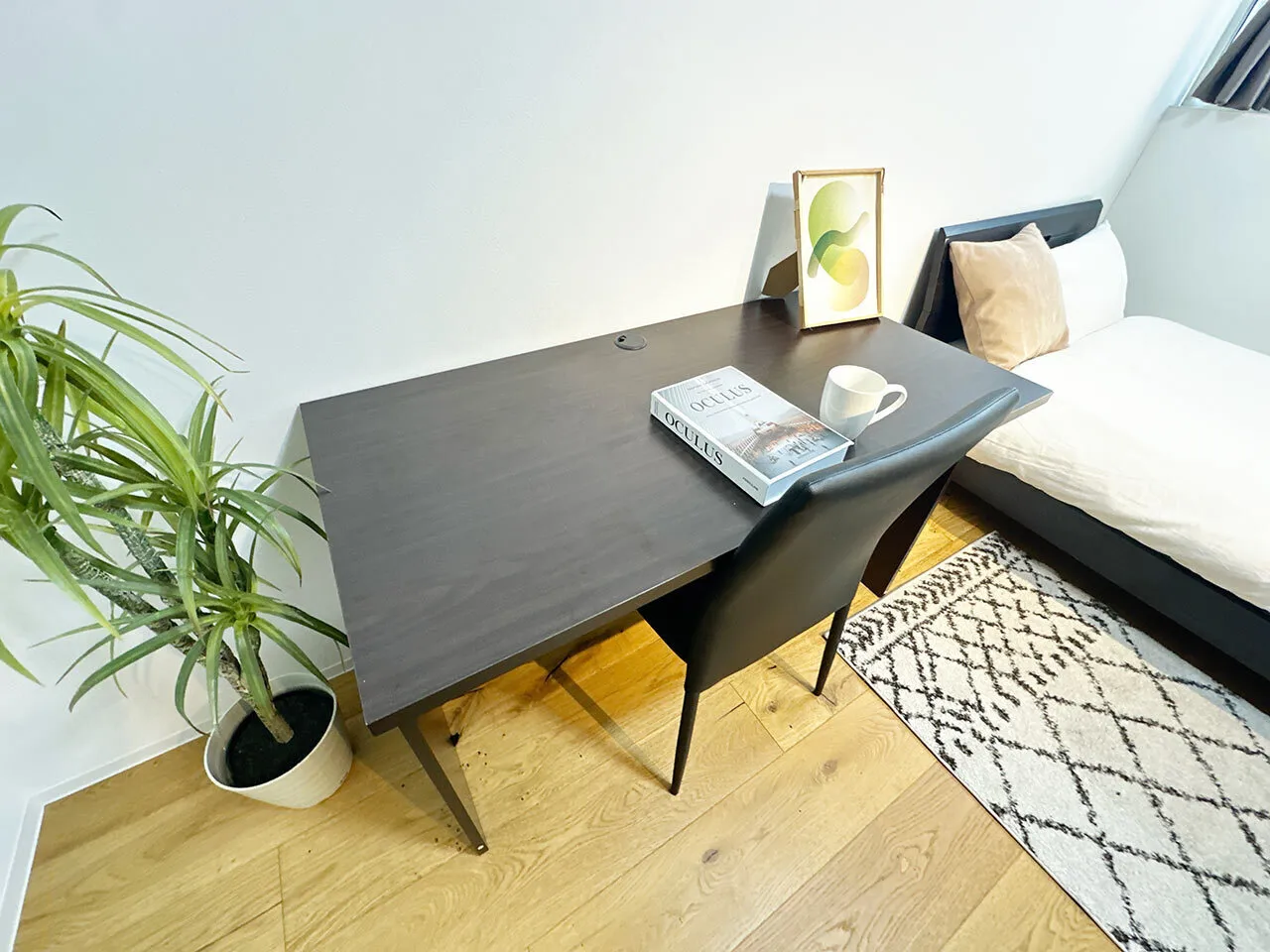 Mynavi STAY Tachiaigawa 2 - Interior - ["Furniture", "Flooring", "Wood"]