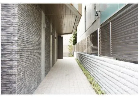 Ebisu Mukaiyama Sky Heights - Exterior - ["Infrastructure", "Wall", "Line"]