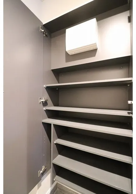 La Douceur Sugamo East - Interior - ["Shelving", "Shelf", "Interior design"]